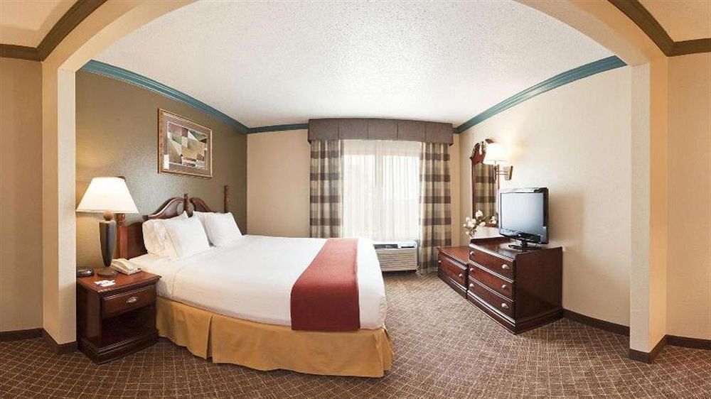 Holiday Inn Express & Suites Austin North Central By Ihg Dış mekan fotoğraf